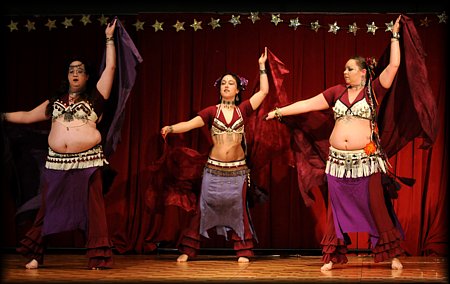 belly dancers