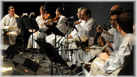 Shema tunes up with the orchestra