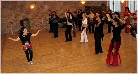 Una Teaches in Berlin