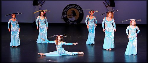 Troupe Dhyanis, click for larger photo