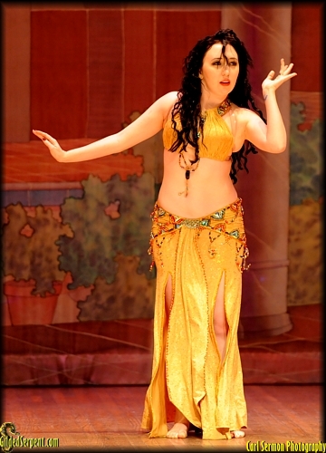 Neena Nour