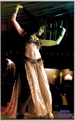 Amina sparkles on stage