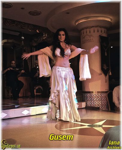Gilded Serpent, Belly Dance News & Events » Blog Archive » Dancing for