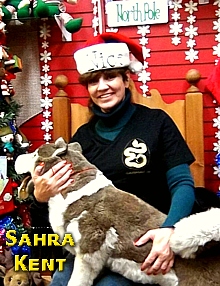 Sahra Kent wears a Gilded Serpent t shirt