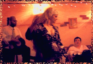 Lynette at grapeleaf  by Jeanine Brandi