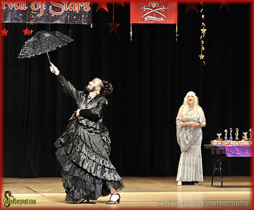 Zorba in the Costume Contest at Carnival of Stars 2014